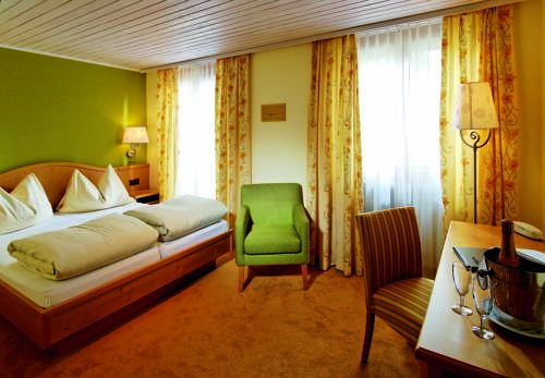 Imagen de la habitación del Hotel La Cruna. Foto 13