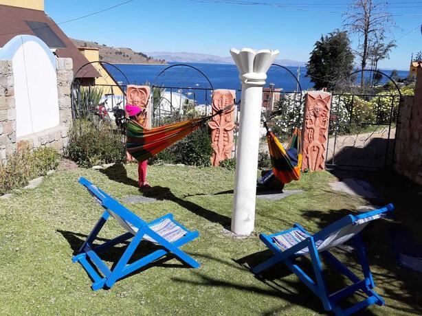 Imagen de los exteriores del Hotel La Cúpula. Foto 13