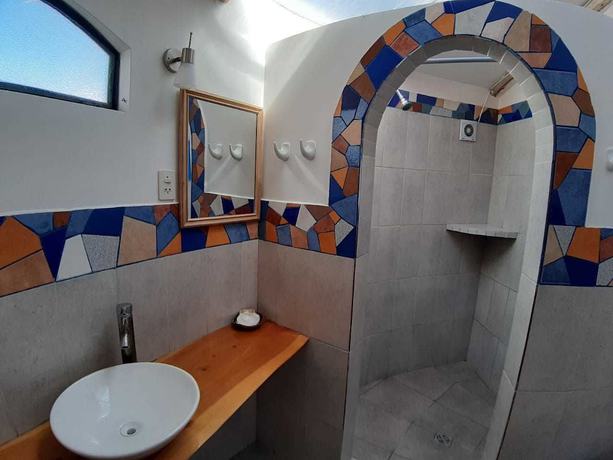 Imagen de la habitación del Hotel La Cúpula. Foto 11