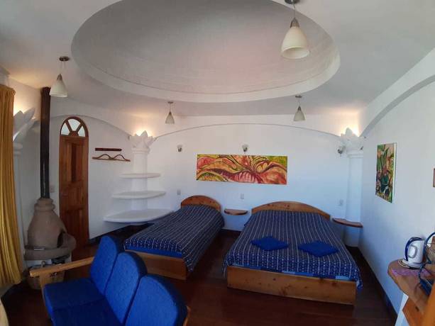 Imagen de la habitación del Hotel La Cúpula. Foto 12