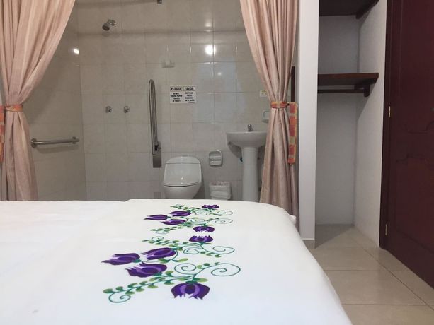 Imagen de la habitación del Hotel La Cuadra. Foto 8