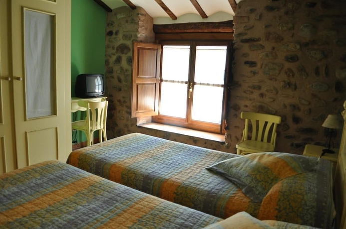Imagen de la habitación del Hotel La Cuculla. Foto 14