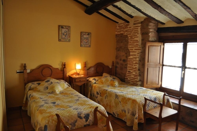 Imagen de la habitación del Hotel La Cuculla. Foto 16