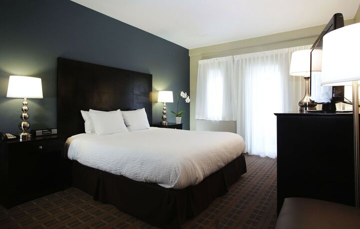 Imagen de la habitación del Hotel La Cuesta Inn. Foto 16