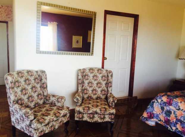 Imagen de la habitación del Hotel La Cueva Del Pirata. Foto 8