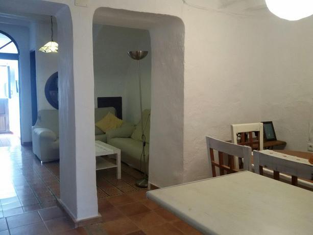 Imagen general del Hotel La Cueva Soleá. Foto 13