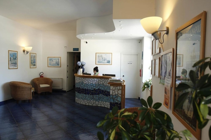 Imagen de los interiores del Hotel La Darsena, Agropoli. Foto 18