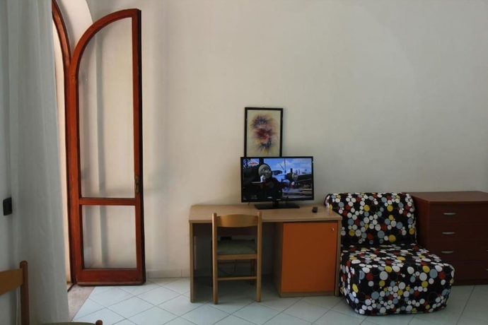 Imagen de la habitación del Hotel La Darsena, Agropoli. Foto 12