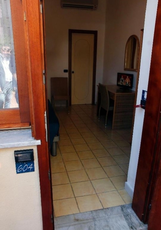 Imagen de la habitación del Hotel La Darsena, Agropoli. Foto 15