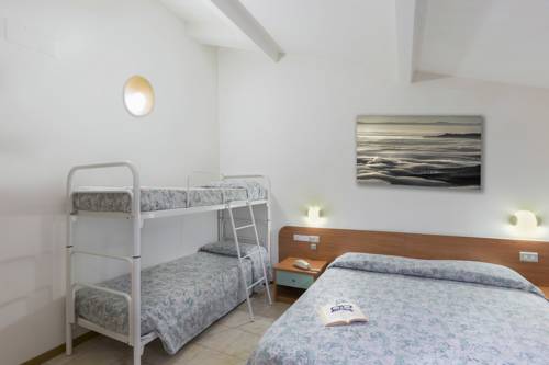 Imagen de la habitación del Hotel La Darsena, Passignano Sul Trasimeno. Foto 6