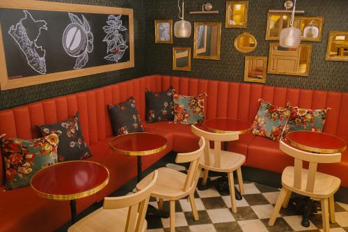 Imagen general del Hotel La D&eacute;pendance, Par&iacute;s Centro. Foto 11