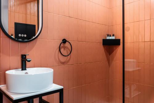 Imagen general del Hotel La Dépendance, París. Foto 5