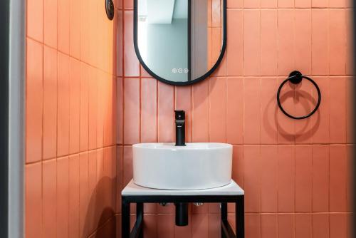 Imagen general del Hotel La Dépendance, París. Foto 6