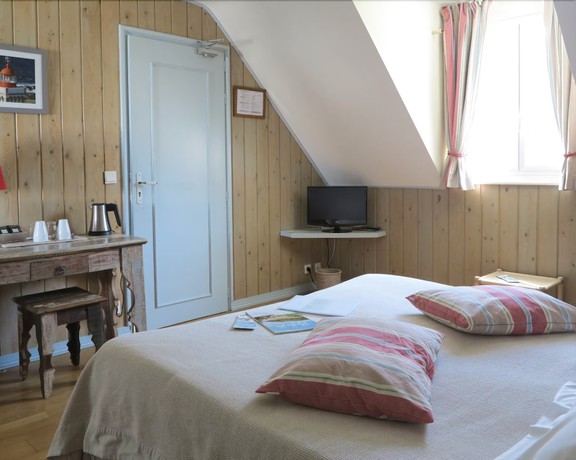 Imagen de la habitación del Hotel La D&eacute;sirade - H&ocirc;tel, Spa et Restaurant. Foto 8