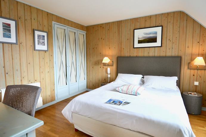 Imagen de la habitación del Hotel La D&eacute;sirade - H&ocirc;tel, Spa et Restaurant. Foto 13
