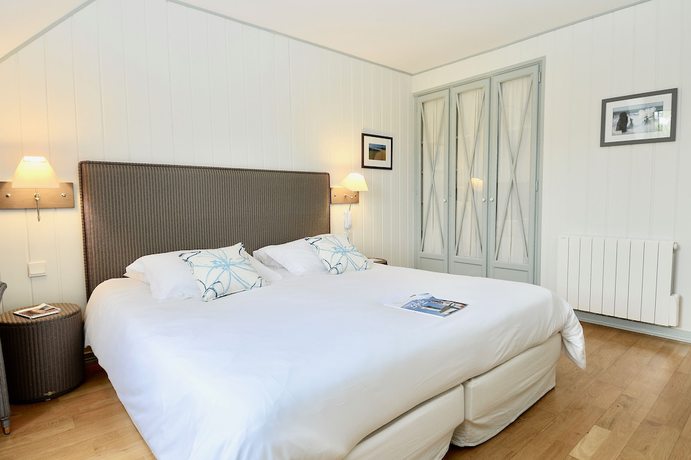 Imagen de la habitación del Hotel La D&eacute;sirade - H&ocirc;tel, Spa et Restaurant. Foto 19