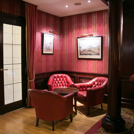 Imagen del bar/restaurante del Hotel La Demeure Montaigne. Foto 10