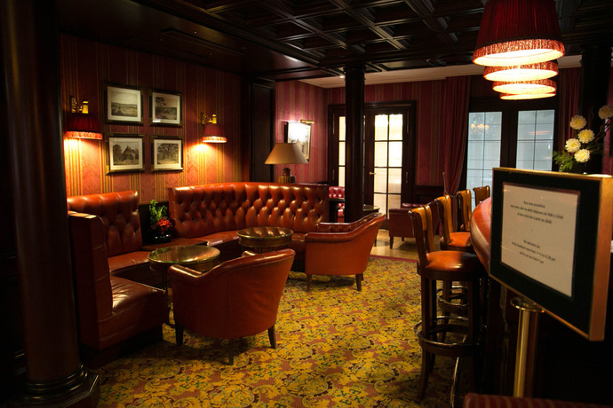 Imagen del bar/restaurante del Hotel La Demeure Montaigne. Foto 11