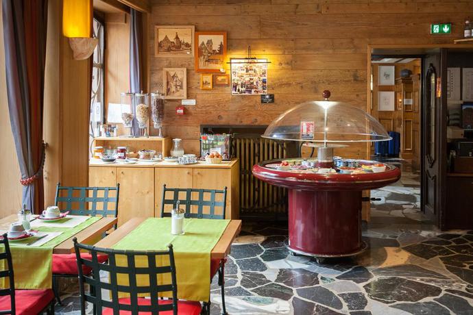 Imagen general del Hotel La Diligence. Foto 9