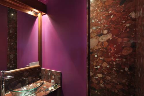 Imagen de la habitación del Hotel La Diligence, La Ferte-Saint-Cyr. Foto 4