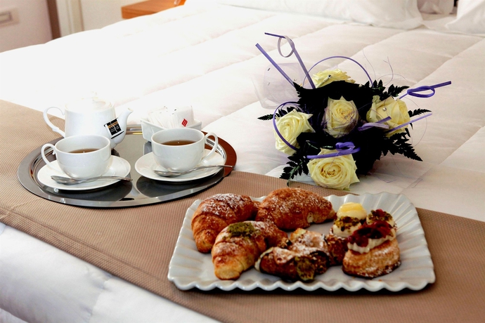 Imagen del bar/restaurante del Hotel La Dimora Di Piazza Carmine. Foto 4