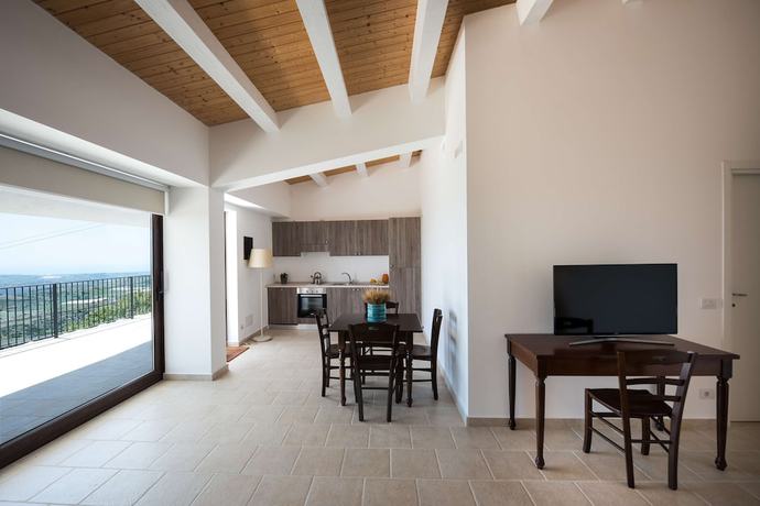 Imagen de la habitación del Hotel La Dimora di Spartivento, BW Signature Collection. Foto 7