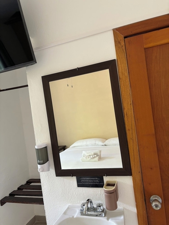 Imagen de la habitación del Hotel La Diosa Kali Beach Front. Foto 3