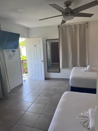 Imagen de la habitación del Hotel La Diosa Kali Beach Front. Foto 10