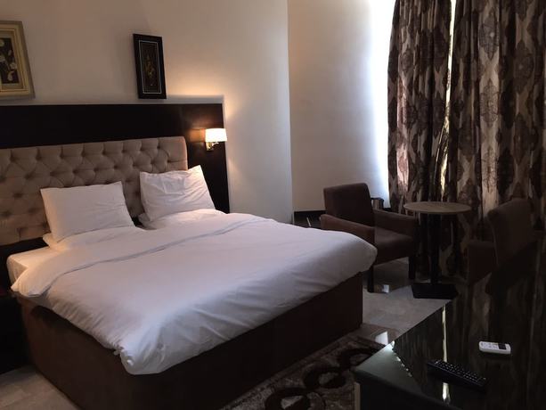 Imagen de la habitación del Hotel La Divas and Events Centre. Foto 5