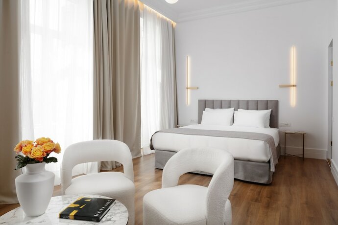 Imagen de la habitación del Hotel La Divina. Foto 17