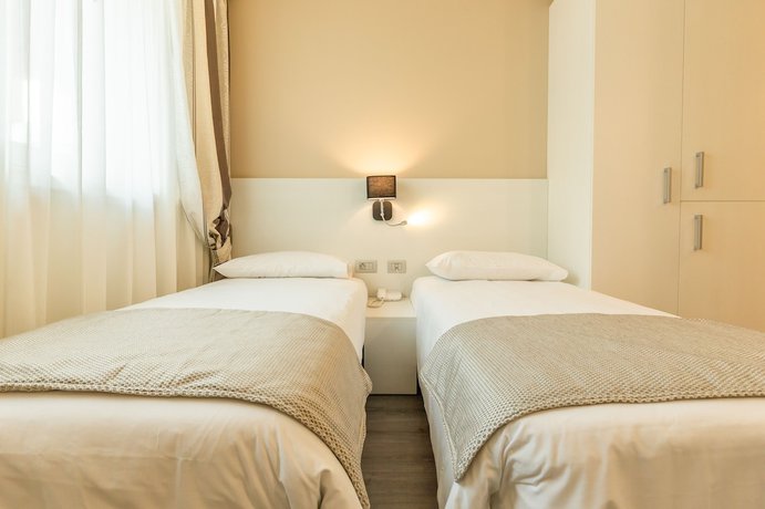 Imagen de la habitación del Hotel La Dolce Vita. Foto 7