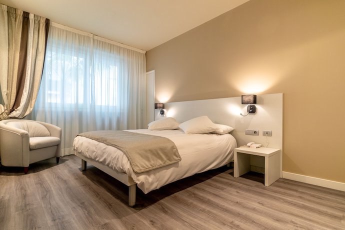 Imagen de la habitación del Hotel La Dolce Vita. Foto 8