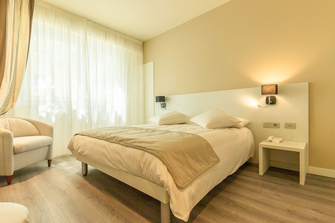 Imagen de la habitación del Hotel La Dolce Vita. Foto 11