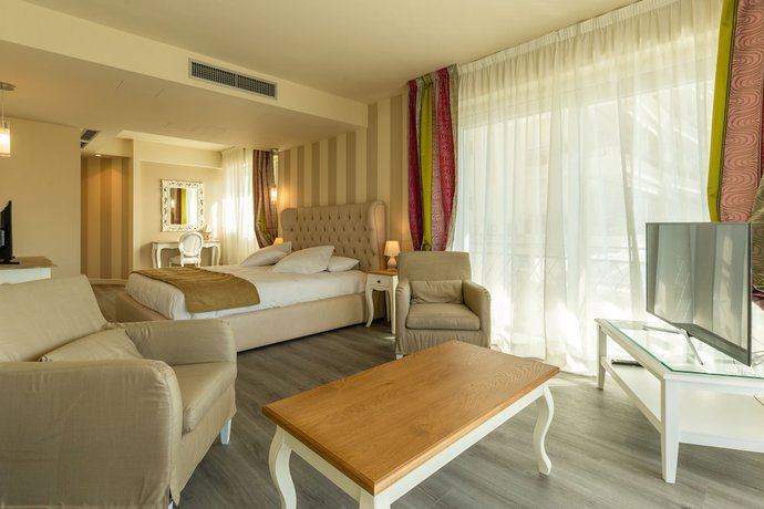 Imagen general del Hotel La Dolce Vita. Foto 1