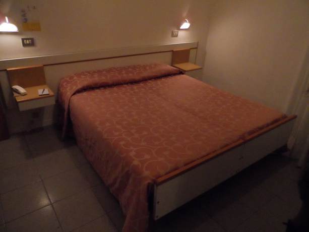 Imagen de la habitación del Hotel La Dolce Vita, Rimini. Foto 13