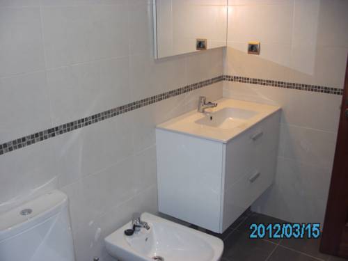 Imagen de la habitación del Hotel La Duquesa. Foto 5