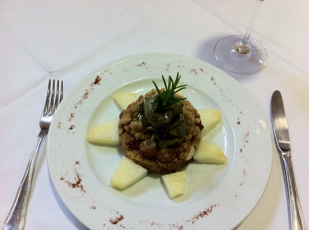 Imagen del bar/restaurante del Hotel La Encina Centenaria. Foto 6