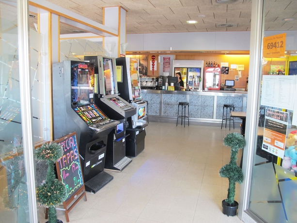 Imagen de los interiores del Hotel La Entrada. Foto 19