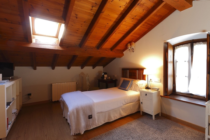 Imagen de la habitación del Hotel La Ermita De Deva. Foto 5