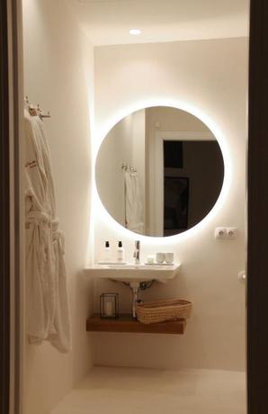 Imagen de la habitación del Hotel La Ermita Suites - &Uacute;nico Monumento de C&oacute;rdoba. Foto 2