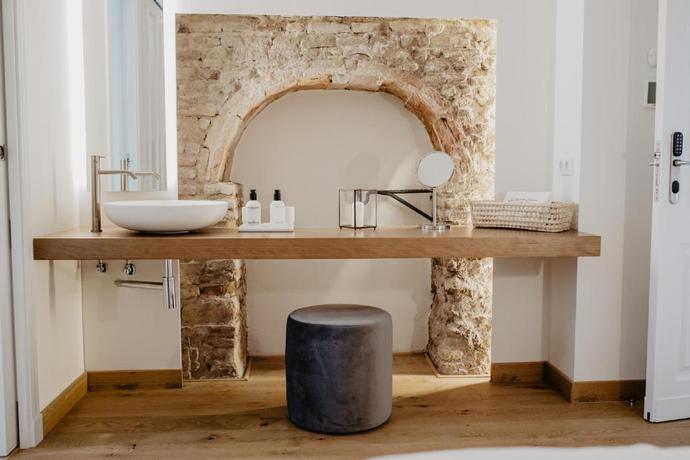 Imagen de la habitación del Hotel La Ermita Suites - &Uacute;nico Monumento de C&oacute;rdoba. Foto 14