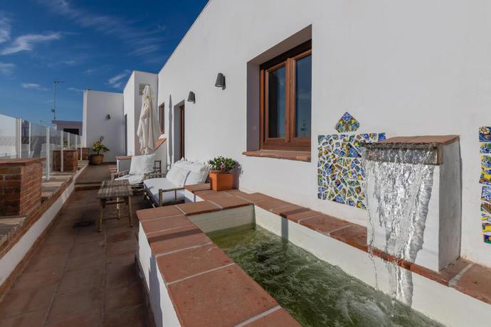 Imagen de los exteriores del Hotel La Ermita Suites - &Uacute;nico Monumento de C&oacute;rdoba. Foto 17