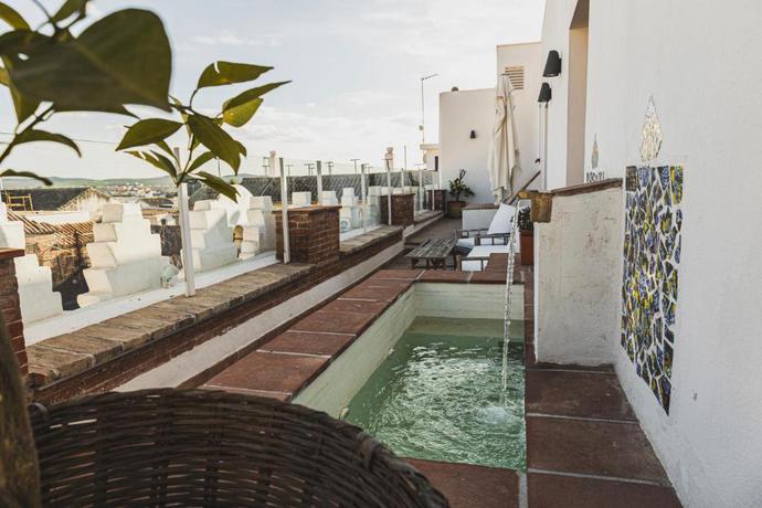 Imagen de los exteriores del Hotel La Ermita Suites - &Uacute;nico Monumento de C&oacute;rdoba. Foto 19