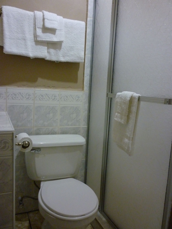 Imagen de la habitación del Hotel La Escalinata. Foto 3