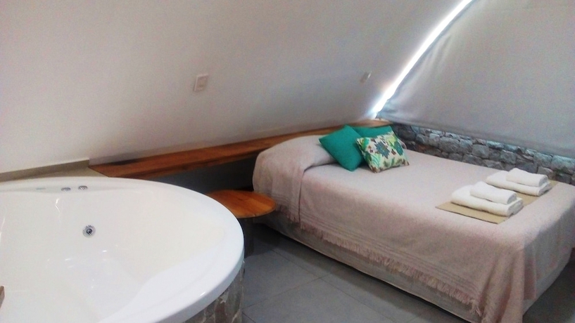 Imagen de la habitación del Hotel La Escondida San Rafael - Caba&ntilde;as. Foto 13