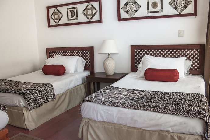 Imagen de la habitación del Hotel La Esmeralda en el Encanto Petit. Foto 8