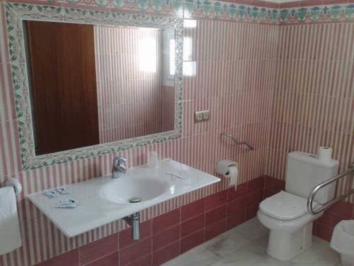 Imagen general del Hotel La Espa&ntilde;ola, Chipiona. Foto 3