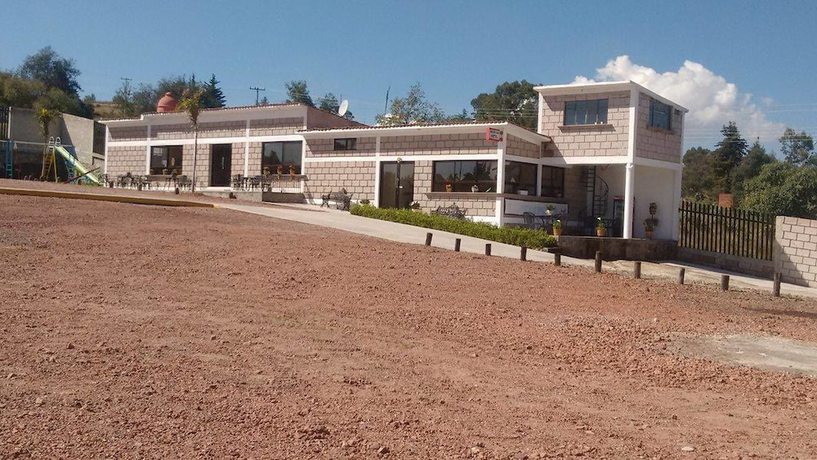 Imagen de los exteriores del Hotel La Esperanza, Aculco de Espinoza. Foto 17