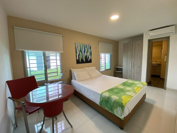 Imagen de la habitación del Hotel La Esperanza Ciudad Jardin. Foto 27