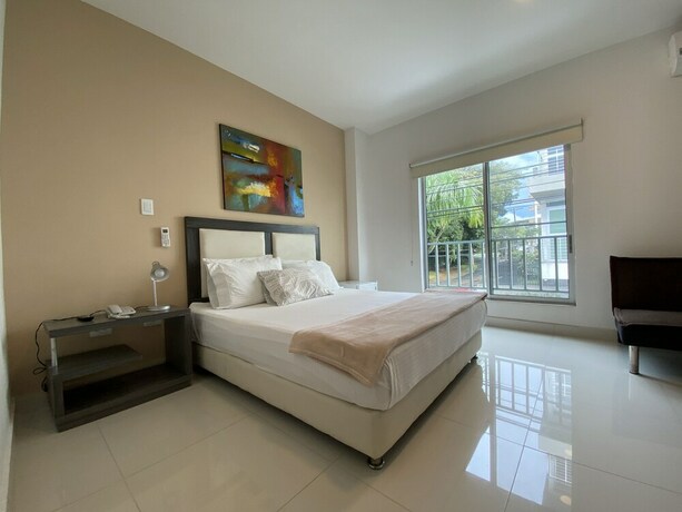 Imagen de la habitación del Hotel La Esperanza Ciudad Jardin. Foto 35